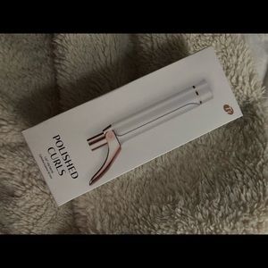 T3 1.25 Clip Barrel Curling Iron